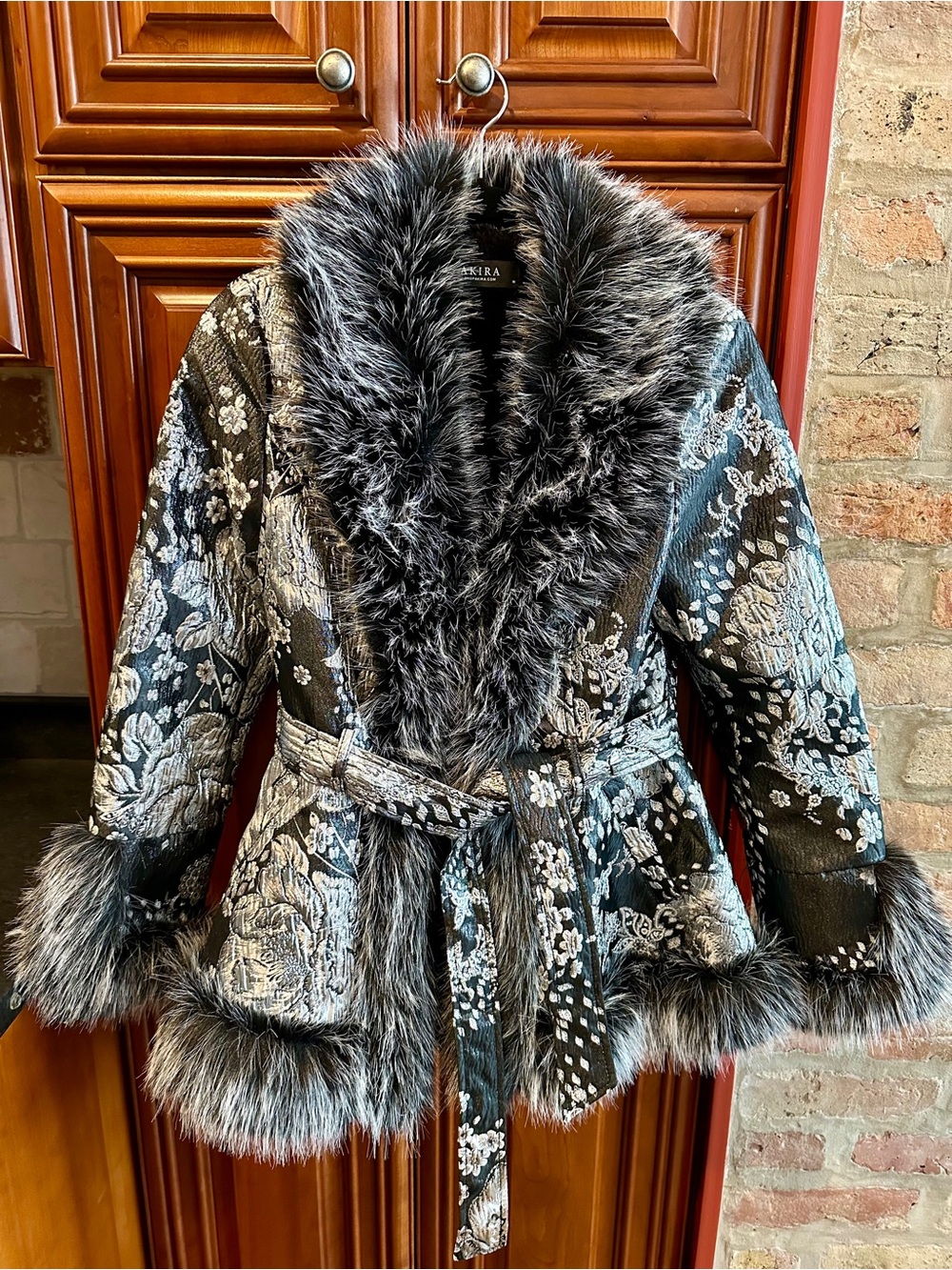 Akira size Medium Black & Silver Brocade Faux-Fur Trim and lining Wrap Jacket